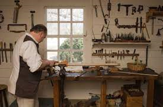 美国劫匪唯一不敢抢的“小卖铺”,火药味有点重