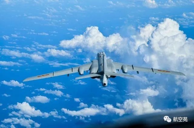 外军雷达照射下依旧前进:运20的遭遇,又是“火力不足”?