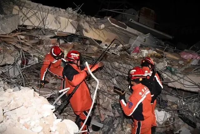 土耳其致命大地震，会让欧洲人的冬天更难过？