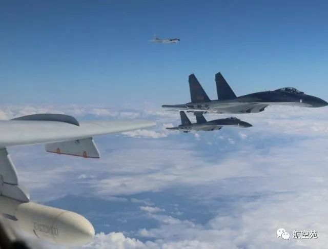 外军雷达照射下依旧前进:运20的遭遇,又是“火力不足”?