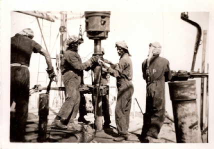 沙特没有倒向中国,他只是反美反了一个世纪(万字长文)