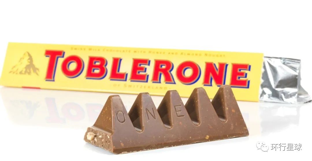 这个中立国家,大规模挖防空洞