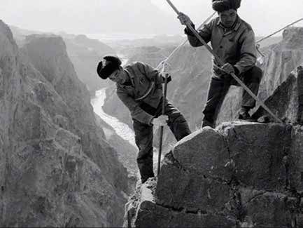 “水电之城”龙羊峡,正在重生