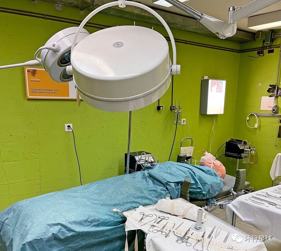 这个中立国家,大规模挖防空洞