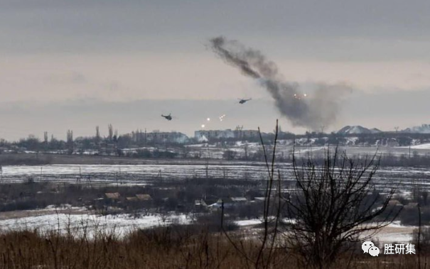 巴赫穆特一日改口,俄军重心或将转向阿夫迪伊夫卡-马林卡!