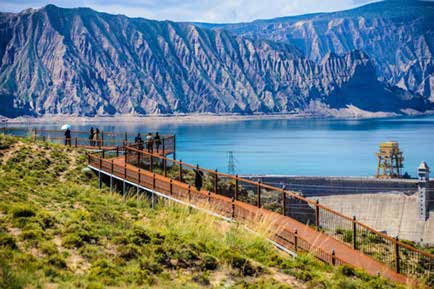 “水电之城”龙羊峡,正在重生