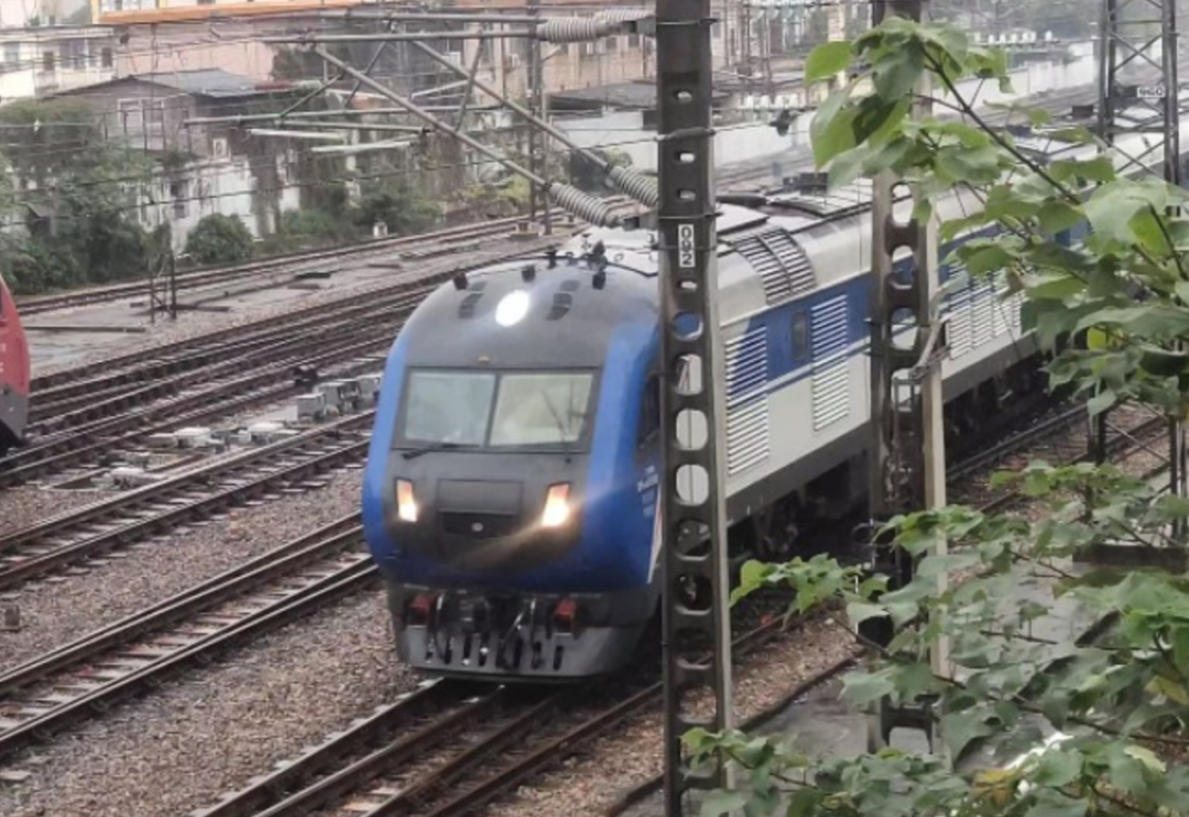 看了中国铁路总里程,再看看美国铁路,未来十年谁执牛耳?