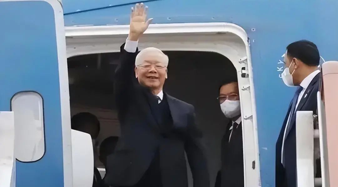 九段线南段,中方海警船主动出击!释放什么信号?