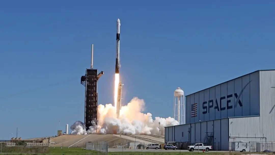 这场竞赛对中美至关重要!应对星链,这13000颗卫星是中国破局关键