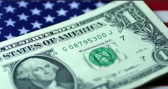 【解局】“美元霸主地位正面临巨大挑战”