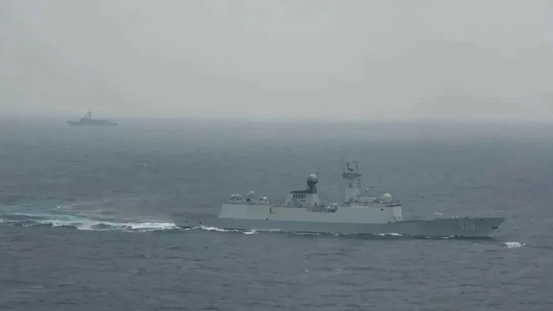 今天山东舰出现在这里,让台湾最担心的一幕出现了