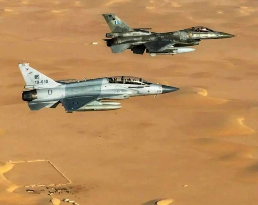 枭龙战机热卖,获得多国青睐,为何中国空军自己,连一架都没买?