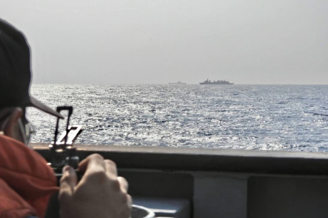 山东舰航母编队,现身台岛以东!白宫五角大楼密集发声,美方心揪得越来越紧