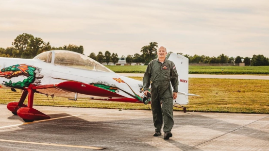 1680930093698754.png 突发坠机!四人全部身亡,包括万亿军工巨头副董事夫妇