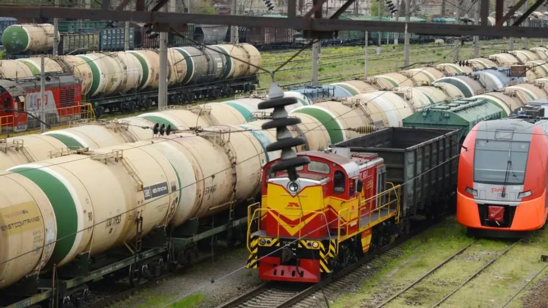 俄罗斯这列火车抵达伊朗，打通对华能源输送新通道？价格更优惠