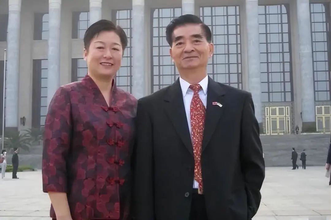 渗透成“筛子”?从舆论界到咨询公开泄露国家机密,让人忧心