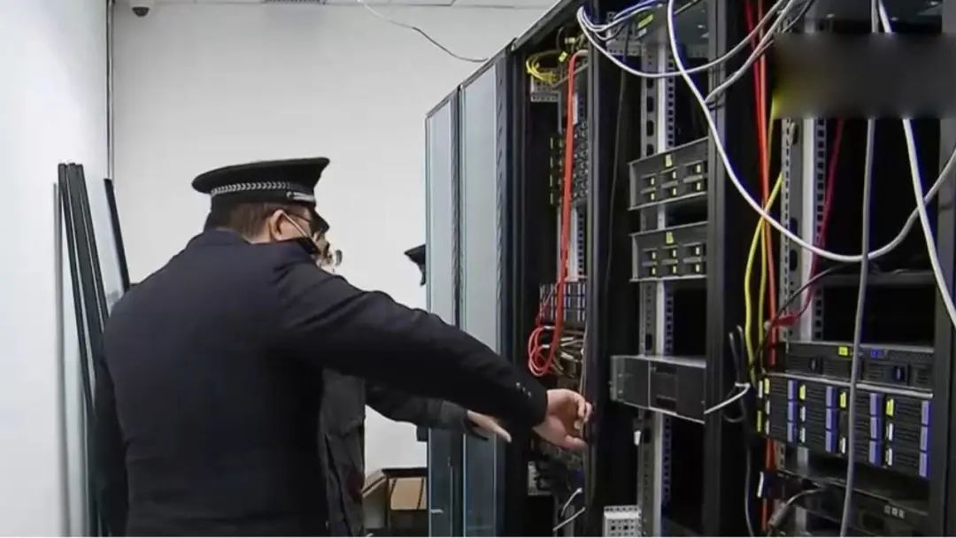 渗透成“筛子”?从舆论界到咨询公开泄露国家机密,让人忧心