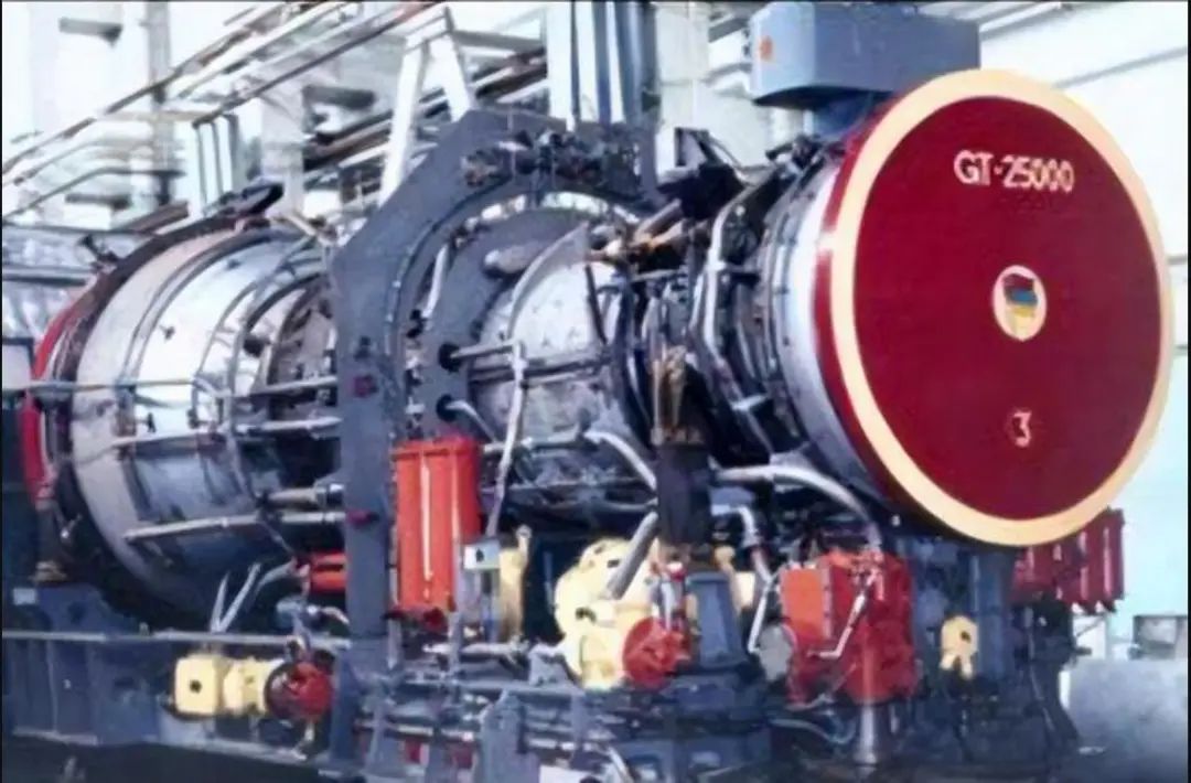 重大突破!俄罗斯大笔豪购,20台中国造燃气轮机,055大驱的同款动力