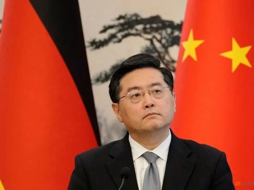 中国外长用“3个停止”,正告美国大使!这一幕相当罕见