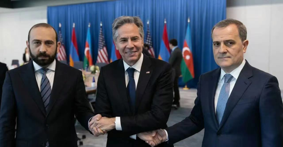 在美国的调停下,阿塞拜疆和亚美尼亚重新开战