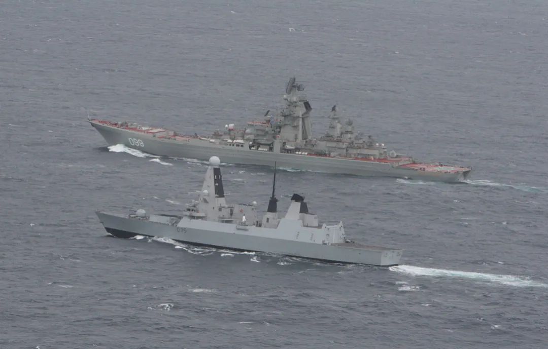 比2艘055还大！俄罗斯宣布：25000吨的“纳希莫夫”号核动力巡洋舰明年服役！