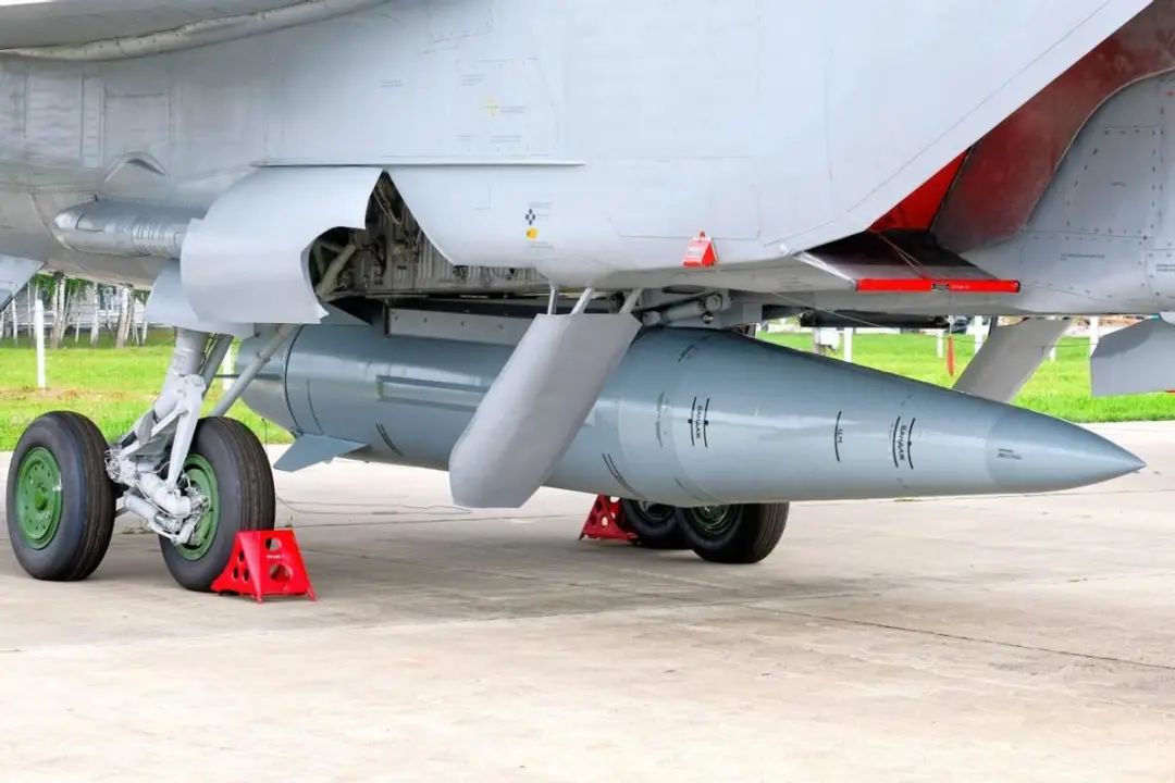 “匕首”大战“爱国者”,美媒这么猜