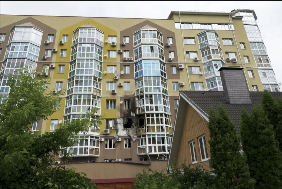 无人机再袭俄罗斯!在这个城市是第一次