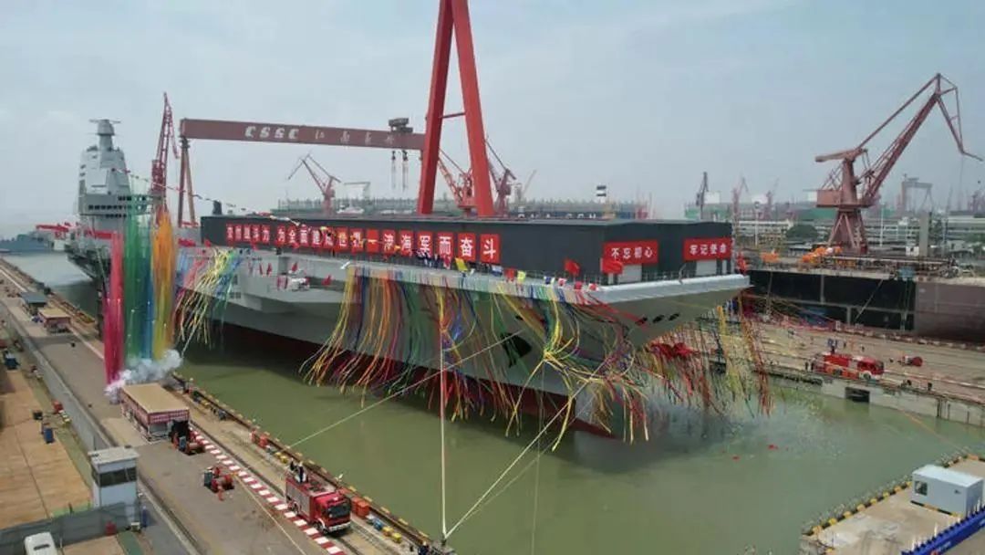 福建舰建造出现重大问题,甲板出现2米裂缝?这次连美国都不信了