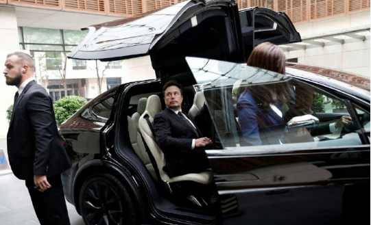 马斯克访华,特斯拉一夜暴涨1800亿,释放什么信号?