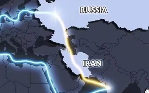 被西方逼急了，俄罗斯和伊朗签署协议，打造“南北国际运输走廊”，建成后可替代苏伊士运河！