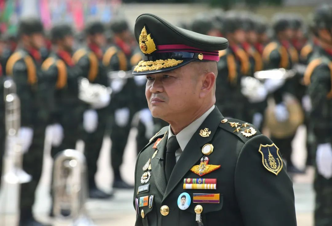 泰国大选，军方“郑重承诺”：我保证不政变……