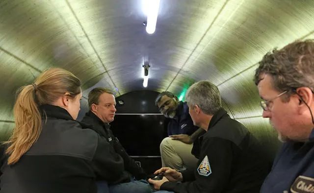 去看泰坦尼克号的亿万富豪全部遇难,经历了最恐怖最绝望的死法…