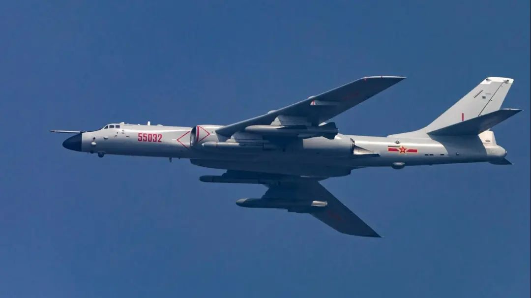 北约导弹穿透俄防空网，现场升起巨大蘑菇云，这一仗让中国警醒！