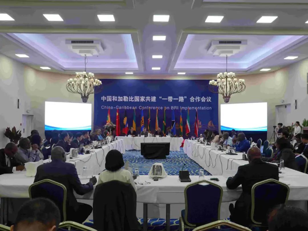 拿下洪都拉斯后,一带一路已经包围了美国的后院