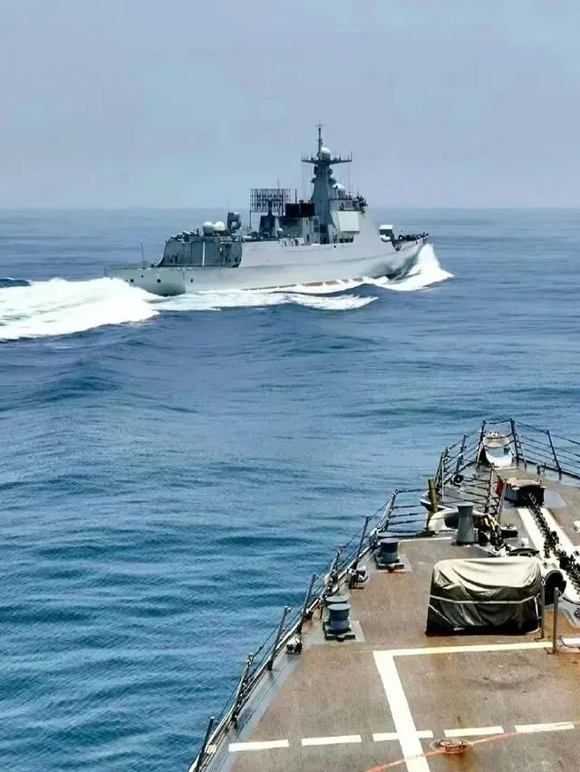 难怪美军歇斯底里,一个细节表明,战场放在台海,他们就是活靶子!