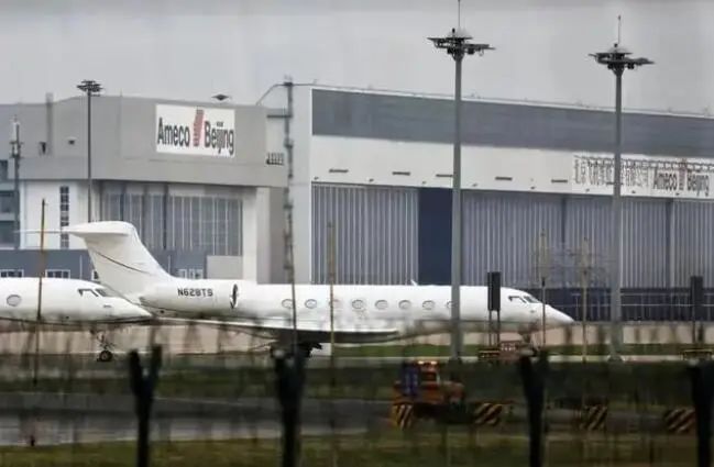 马斯克闪电访华43小时谈了啥?离开中国时重夺世界首富