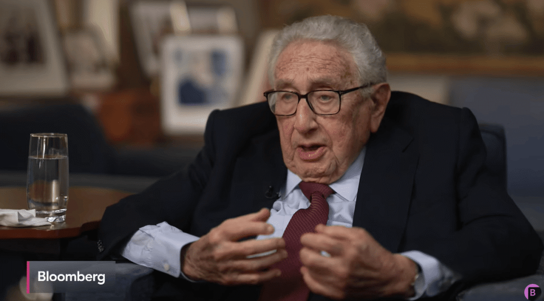 点击查看大图 基辛格警告中美可能爆发战争!中方高规格接见比尔·盖茨,中美联手“曲线救国”。