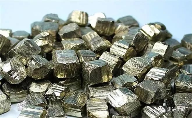 美媒：伊朗发现世界第二大锂矿，成经济增长新生命线！