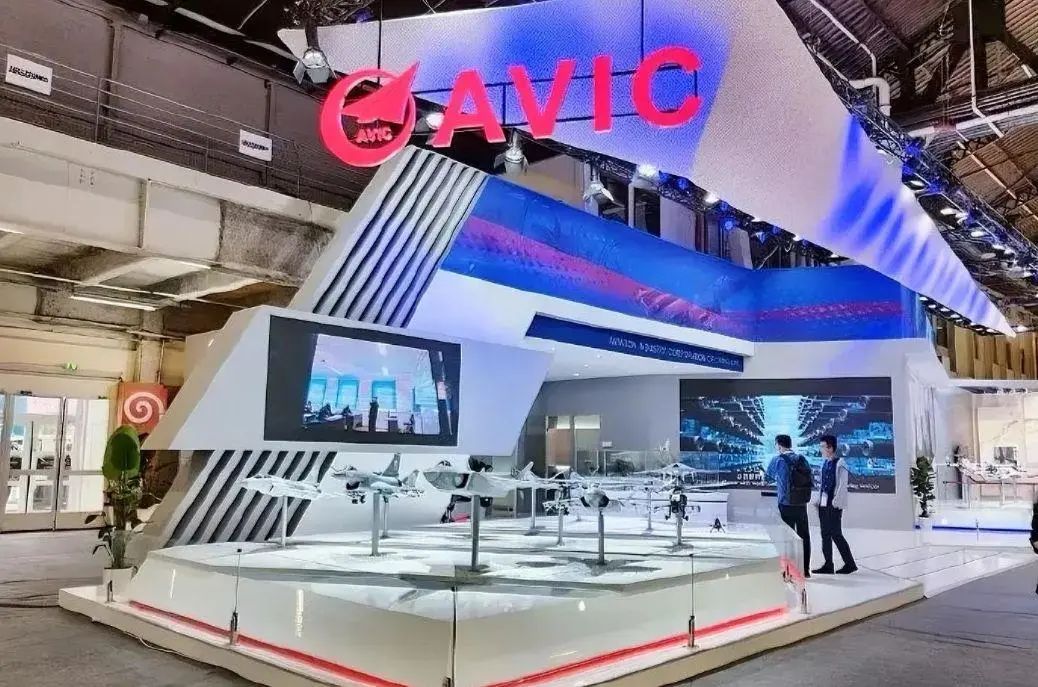 巴黎航展中国军工组稳坐C位,歼20出售不算亮点,连高达都出来了