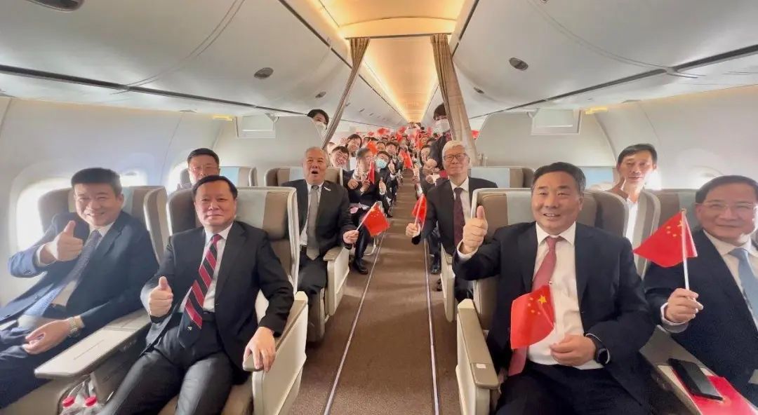 C919商业运营!欧美联手绞杀中国大飞机!拒不提供适航证