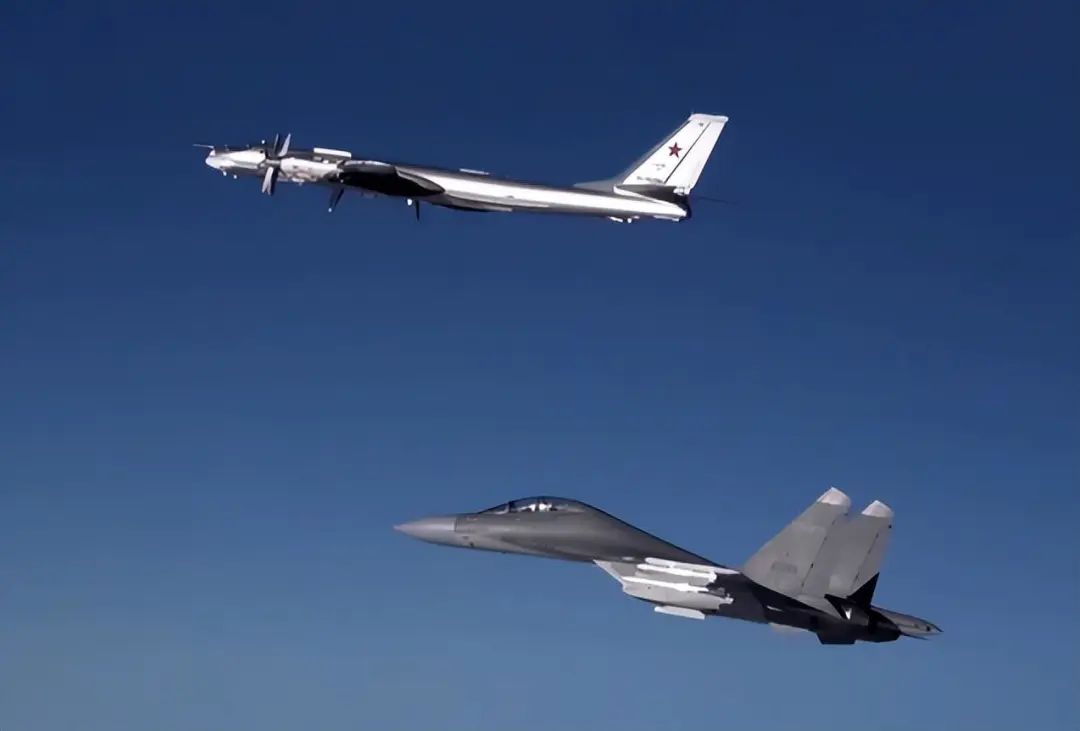 俄军编队现身台岛以东,这次释放的信号很特殊