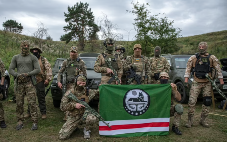 被炸飞的乌军士兵居然说英语?乌克兰国际军团来自哪些国家地区?