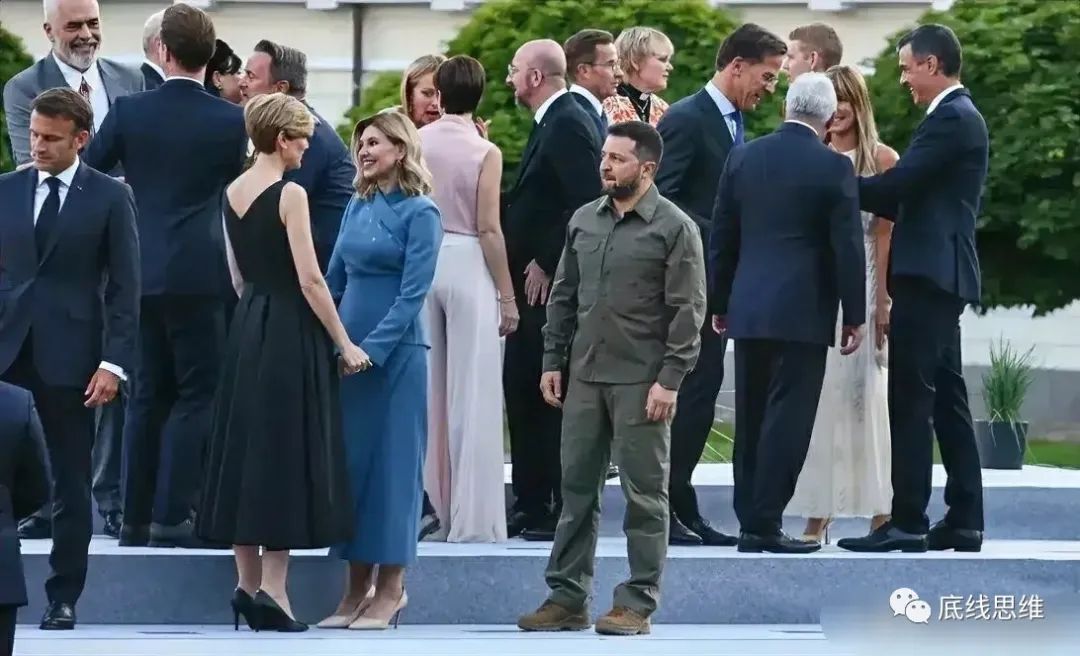 点击查看大图 北约和乌克兰,这是在“相互拿捏”?