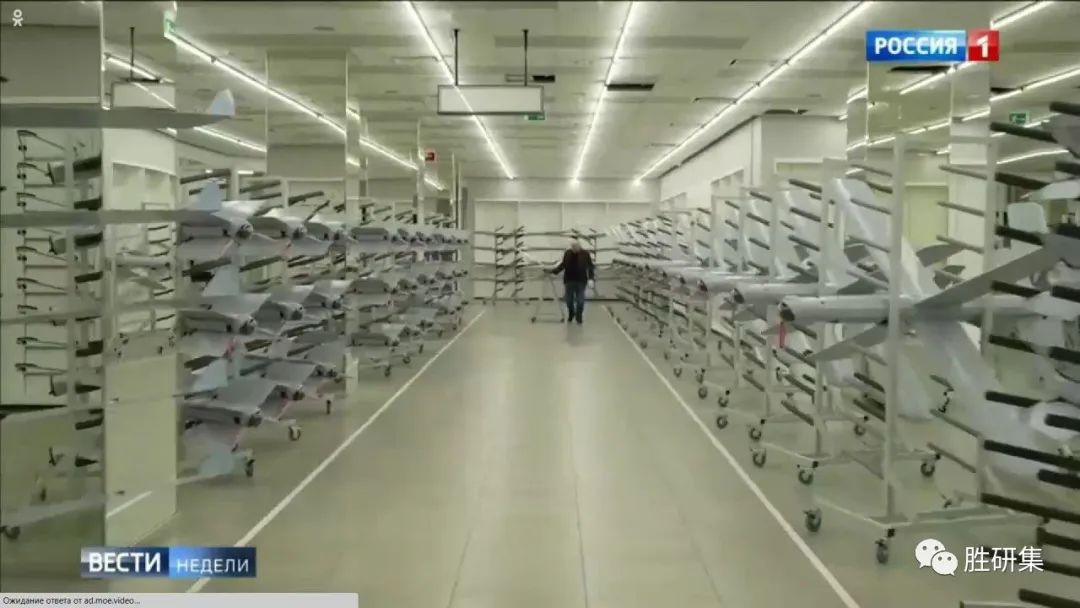 改变战局:"射流"+集群攻击,俄一百万架柳叶刀来袭!