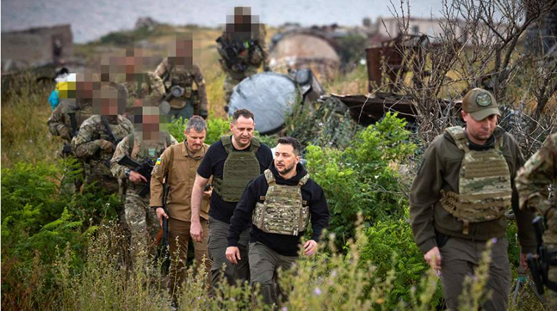 泽连斯基登上蛇岛之后,俄方这样反应