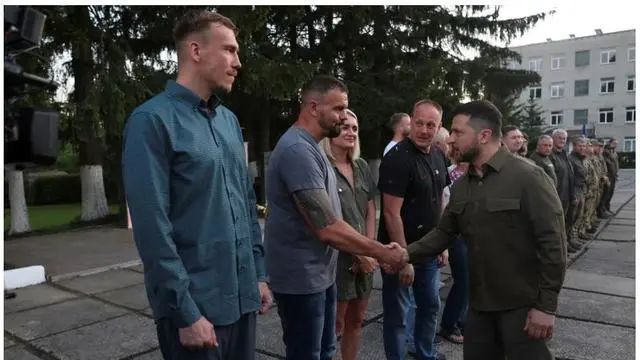 捅刀俄罗斯,古老帝国又一次翻脸不认人