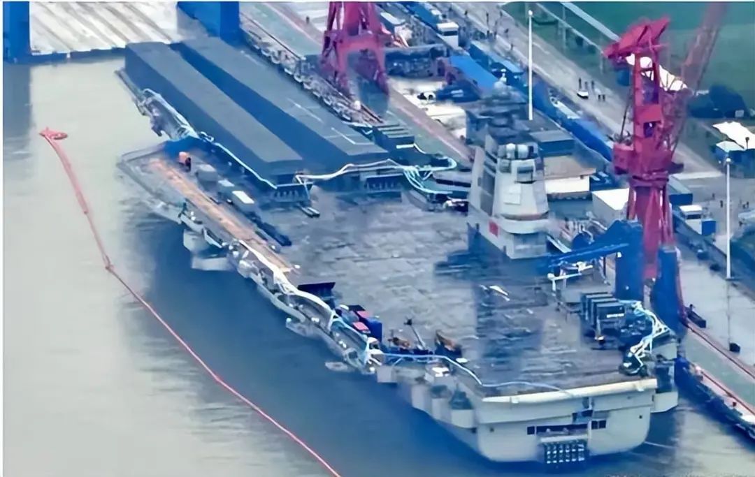 我国第一艘弹射型航母还未列装,日本就有具体数据?小心有内鬼