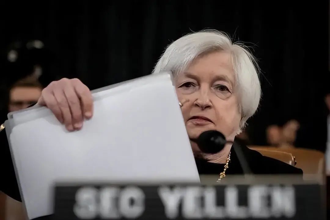 事情并不简单,拜登访英可疑,大事件将发生,解放军应做好准备