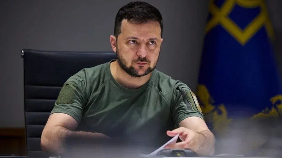 统统上战场!乌克兰颁布人类有史以来最强“抓壮丁”动员令,国民党看了都自愧不如!