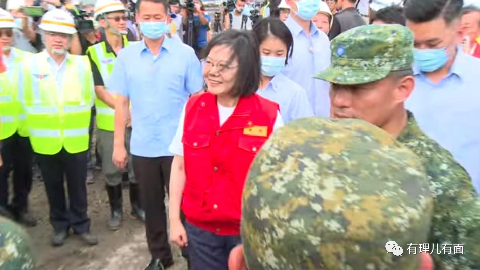 当官不为民做主,不如回家种红薯!